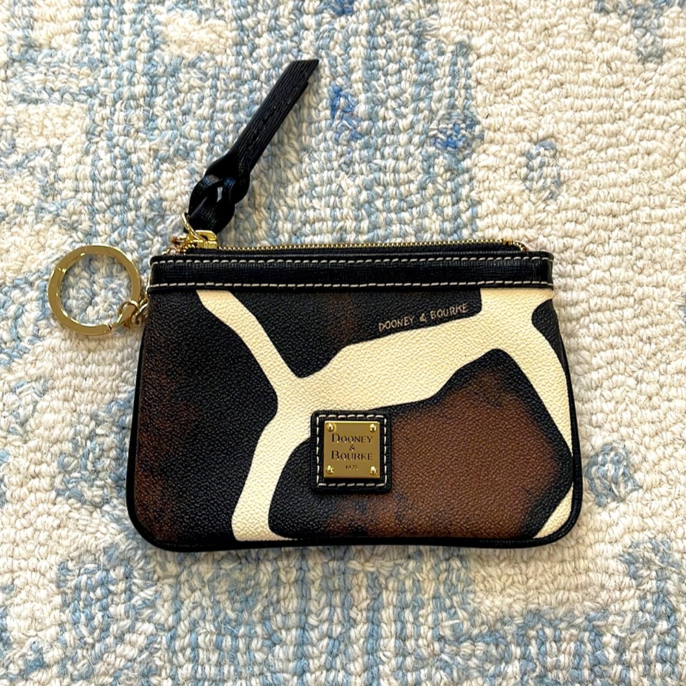 Dooney & Bourke